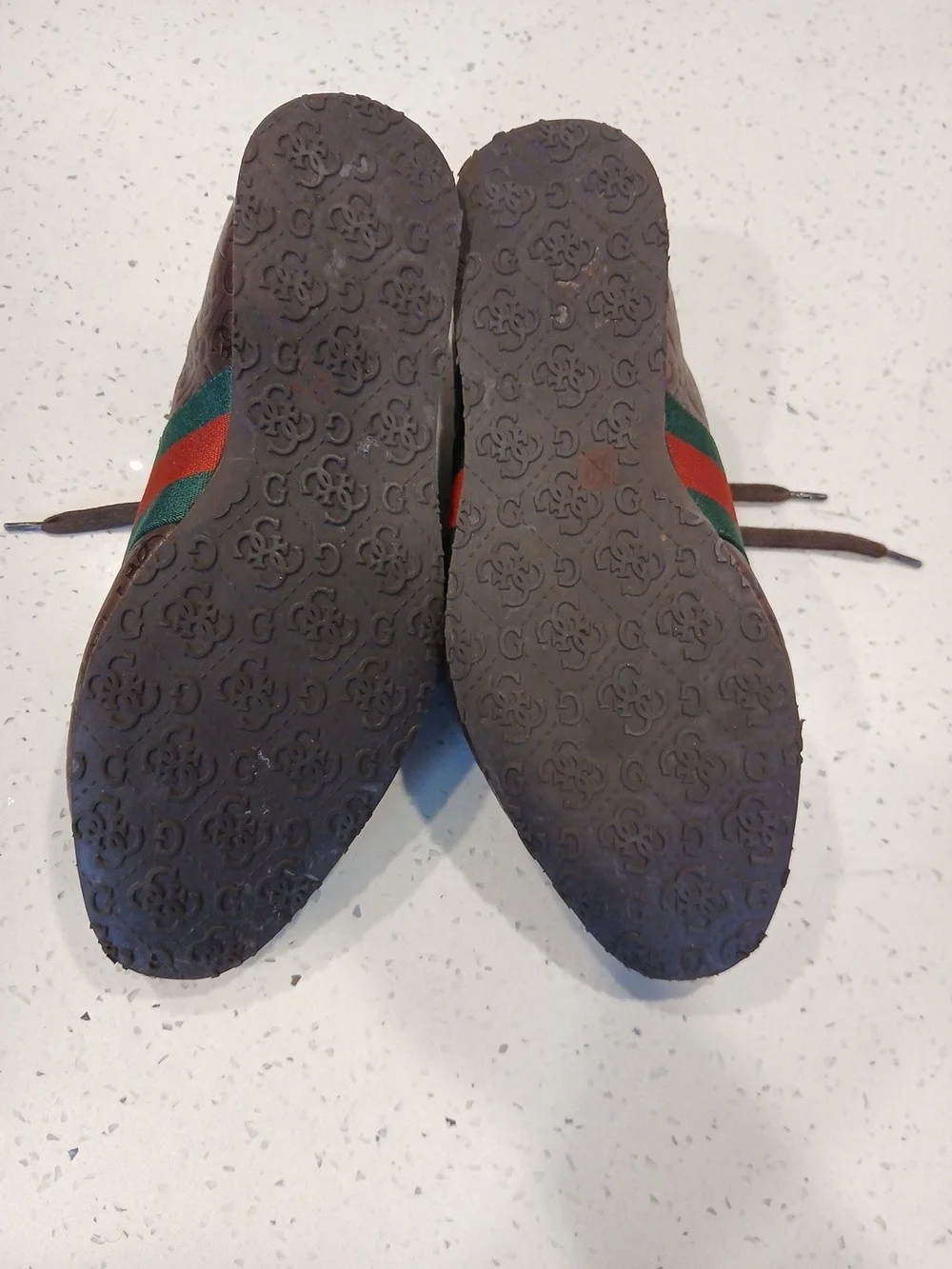 Guess brown suede